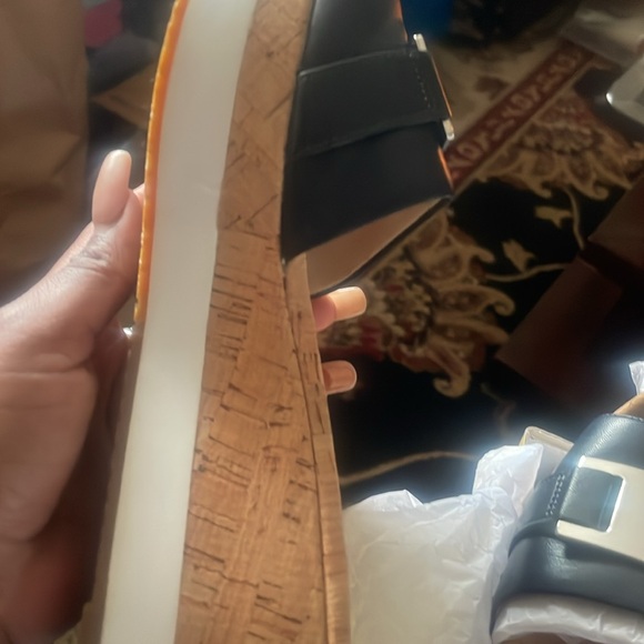 Michael kors Warren platform leather slide . - Picture 5 of 6